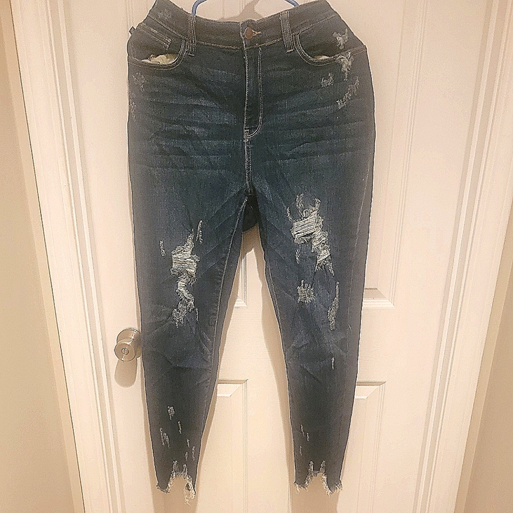 Judy Blue Jeans 15/32 slim fit